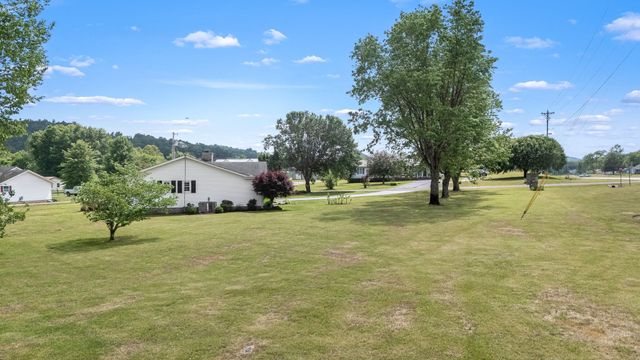 29 Bryson St, Auburntown, TN 37016