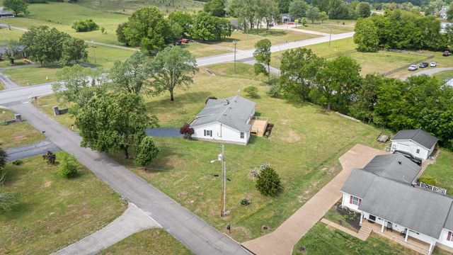 29 Bryson St, Auburntown, TN 37016