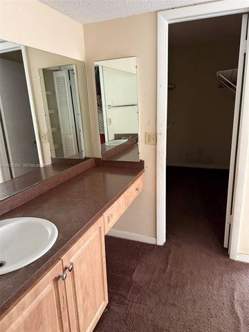 20603 NW 15th Ave 8-1, Miami Gardens, FL 33169