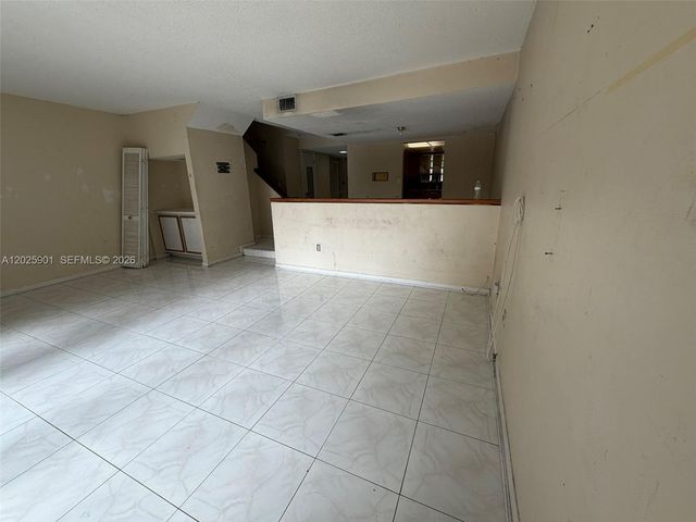 20603 NW 15th Ave 8-1, Miami Gardens, FL 33169
