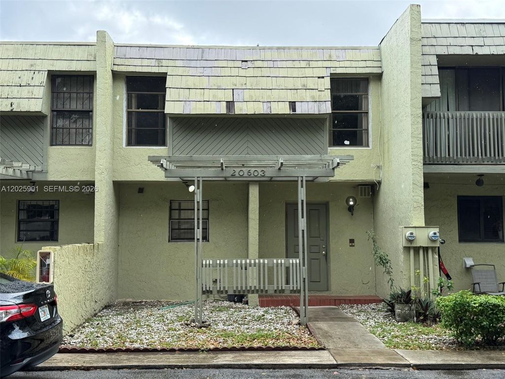 20603 NW 15th Ave 8-1, Miami Gardens, FL 33169