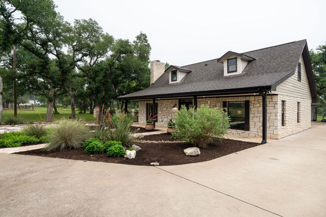 812 Post Oak DR, Dripping Springs, TX 78620