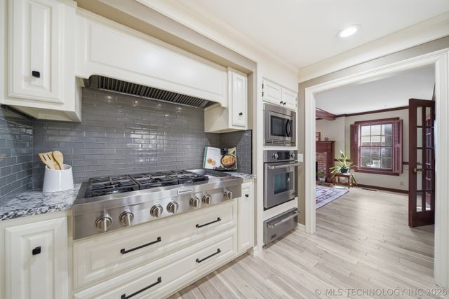 6710 S Atlanta Avenue, Tulsa, OK 74136