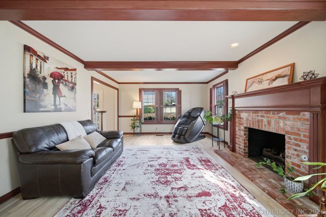 6710 S Atlanta Avenue, Tulsa, OK 74136