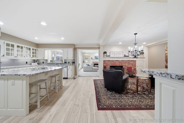 6710 S Atlanta Avenue, Tulsa, OK 74136