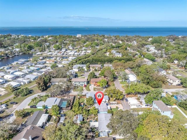 137 PENNSYLVANIA AVENUE, Palm Harbor, FL 34683