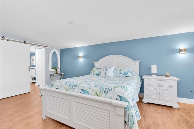 137 PENNSYLVANIA AVENUE, Palm Harbor, FL 34683