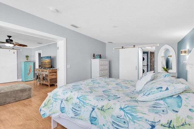 137 PENNSYLVANIA AVENUE, Palm Harbor, FL 34683