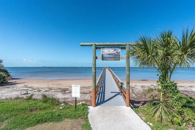 137 PENNSYLVANIA AVENUE, Palm Harbor, FL 34683