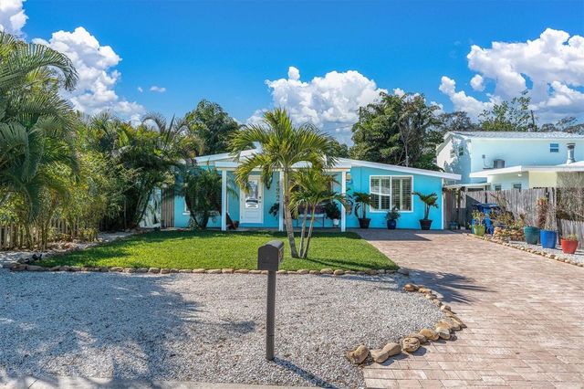 137 PENNSYLVANIA AVENUE, Palm Harbor, FL 34683