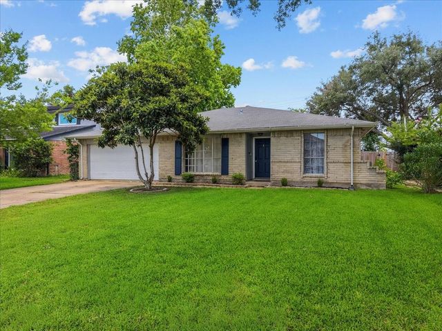 17115 Bougainvilla Lane, Friendswood, TX 77546