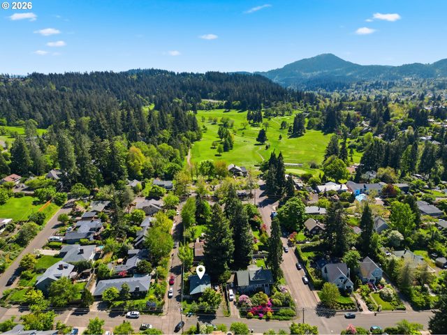 1750 E 26TH Ave, Eugene, OR 97403