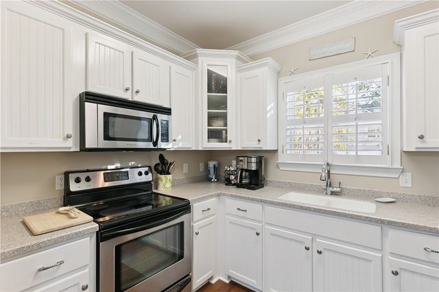 420 Holly Street, St Simons Island, GA 31522