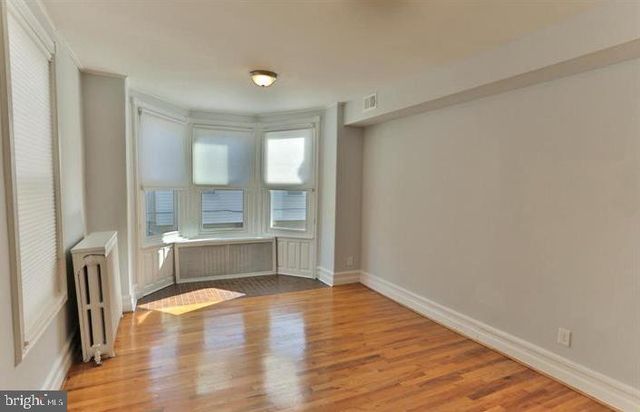 855 N 24TH ST, Philadelphia, PA 19130