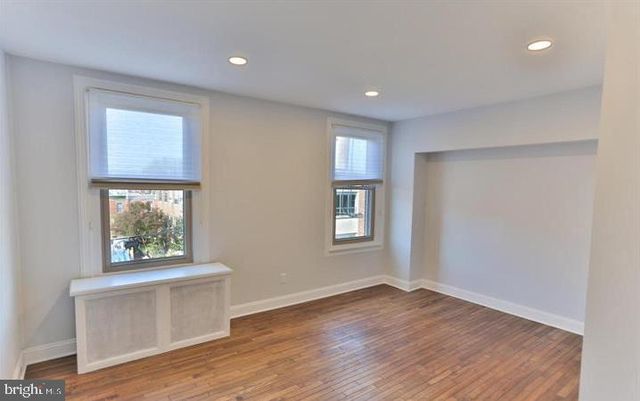 855 N 24TH ST, Philadelphia, PA 19130