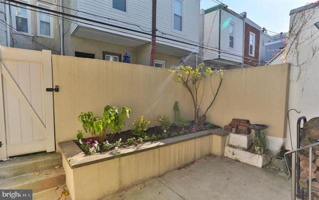 855 N 24TH ST, Philadelphia, PA 19130