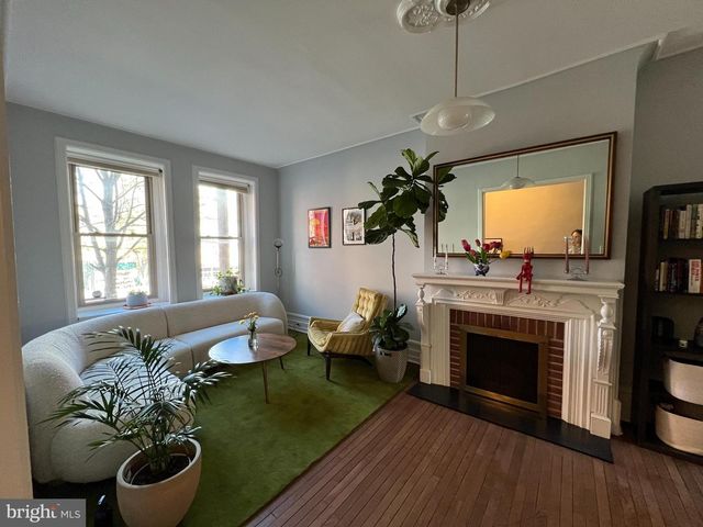 855 N 24TH ST, Philadelphia, PA 19130