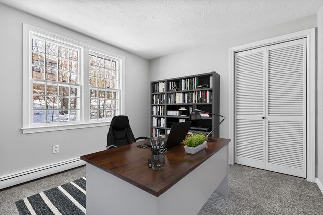 20 Colony Avenue, Buzzards Bay, MA 02532