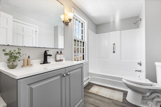 20 Colony Avenue, Buzzards Bay, MA 02532