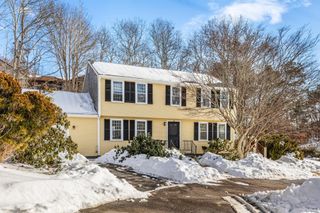 20 Colony Avenue, Buzzards Bay, MA 02532