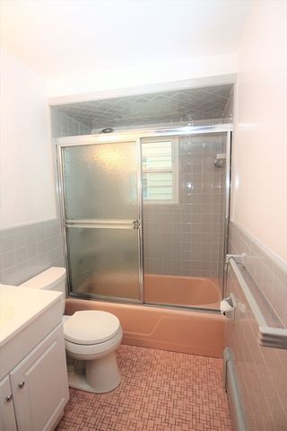 52 Westminster Ave 52, Watertown, MA 02472