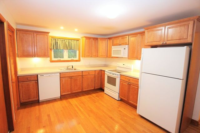 52 Westminster Ave 52, Watertown, MA 02472