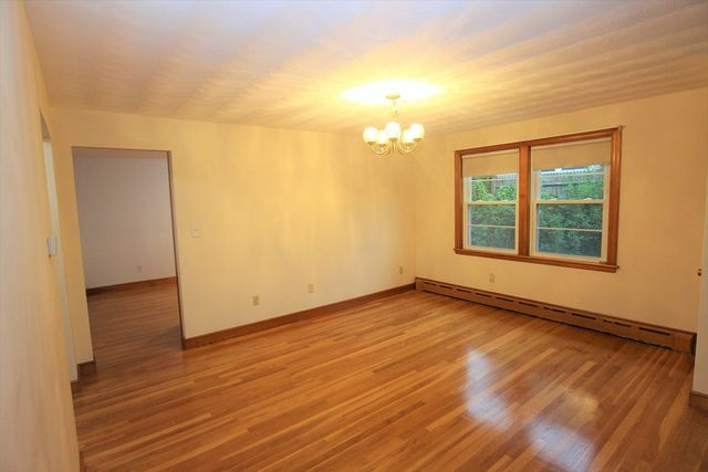 52 Westminster Ave 52, Watertown, MA 02472