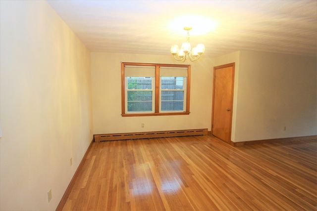 52 Westminster Ave 52, Watertown, MA 02472
