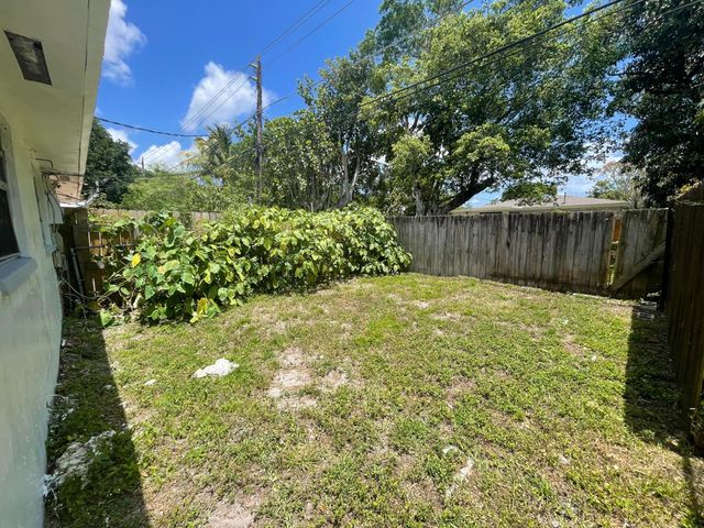 1314-1316 NW 8TH Avenue, Fort Lauderdale, FL 33311