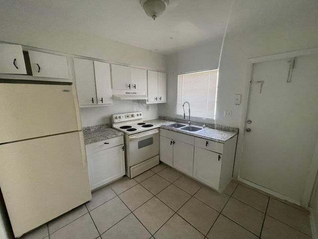 1314-1316 NW 8TH Avenue, Fort Lauderdale, FL 33311