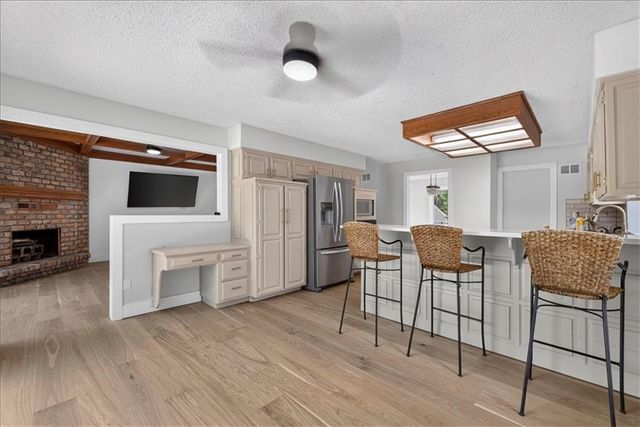904 SW 44TH Street, Blue Springs, MO 64015