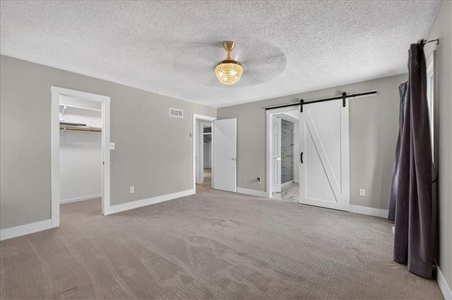 904 SW 44TH Street, Blue Springs, MO 64015