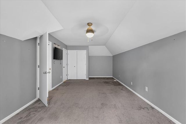 904 SW 44TH Street, Blue Springs, MO 64015