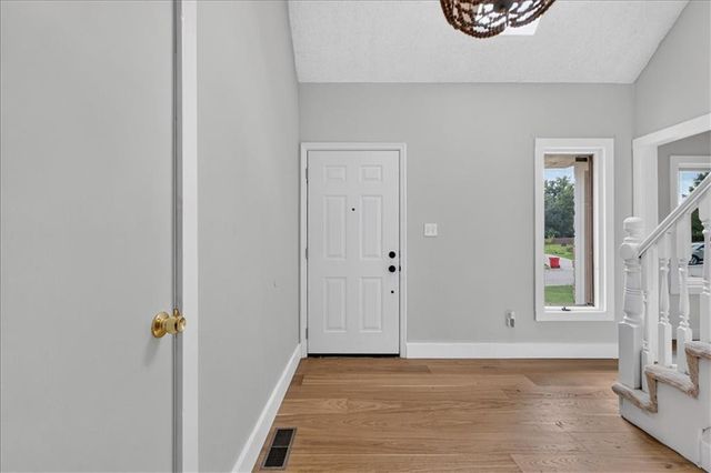 904 SW 44TH Street, Blue Springs, MO 64015