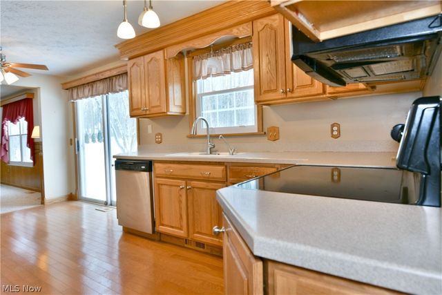 220 Wae Trail, Cortland, OH 44410