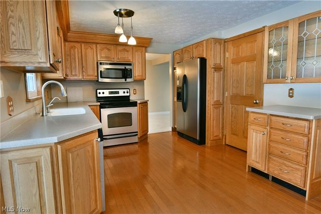 220 Wae Trail, Cortland, OH 44410