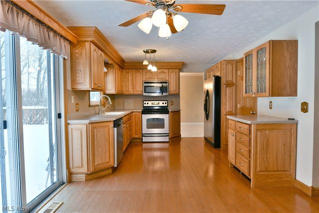 220 Wae Trail, Cortland, OH 44410