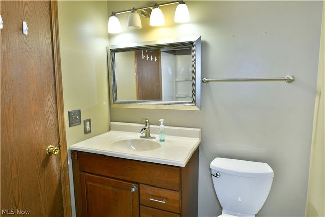 220 Wae Trail, Cortland, OH 44410