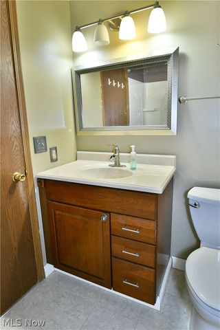 220 Wae Trail, Cortland, OH 44410