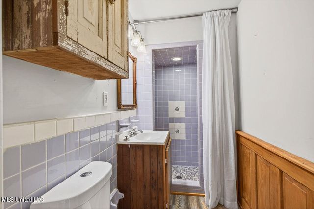 1592 E 2nd Street, Pass Christian, MS 39571