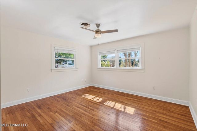 1592 E 2nd Street, Pass Christian, MS 39571