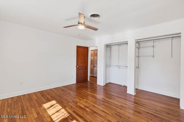 1592 E 2nd Street, Pass Christian, MS 39571