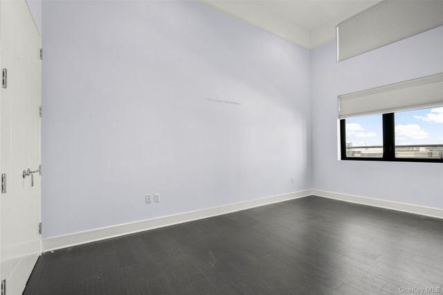 25 Leroy Place PH7, New Rochelle, NY 10805