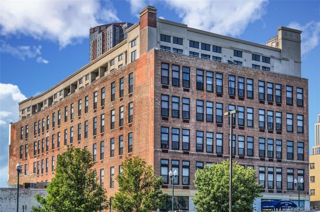 25 Leroy Place PH7, New Rochelle, NY 10805