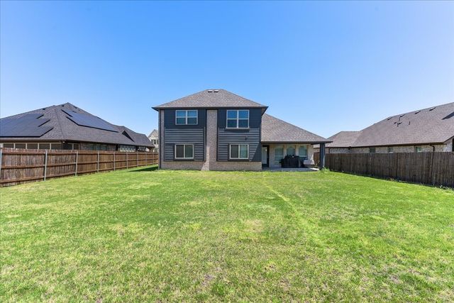 648 Sirius Lane, Waxahachie, TX 75165