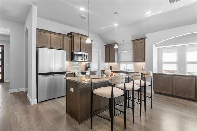 648 Sirius Lane, Waxahachie, TX 75165