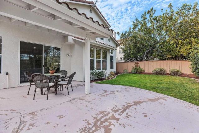 4893 Almondwood Way, San Diego, CA 92130