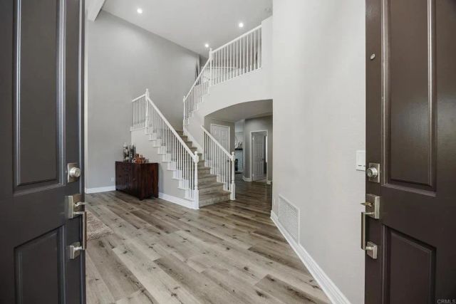 4893 Almondwood Way, San Diego, CA 92130