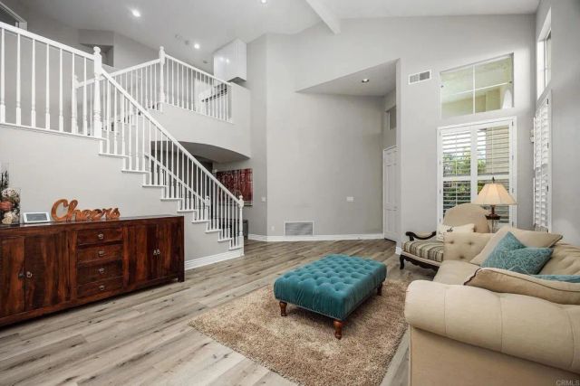 4893 Almondwood Way, San Diego, CA 92130