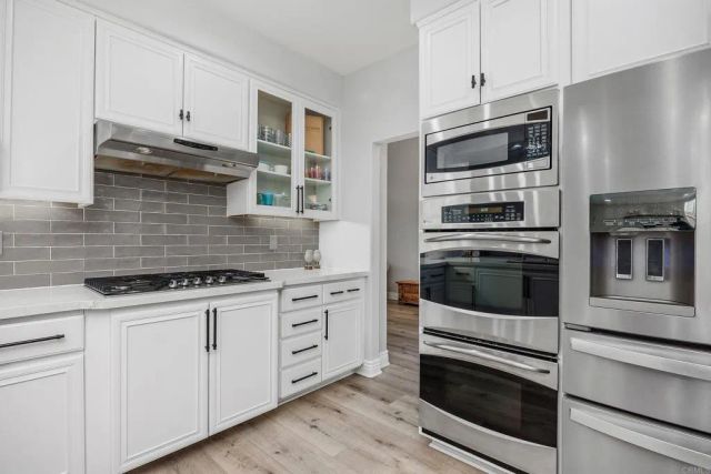 4893 Almondwood Way, San Diego, CA 92130